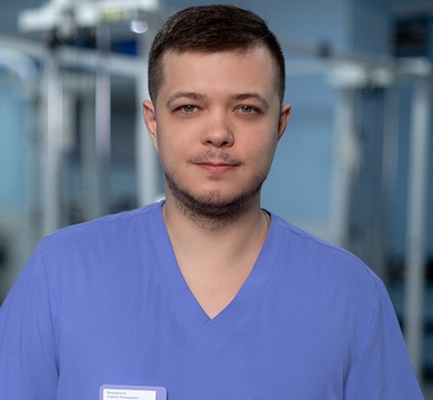 Инструктор-методист ЛФК Безобразов Сергей Леонидович