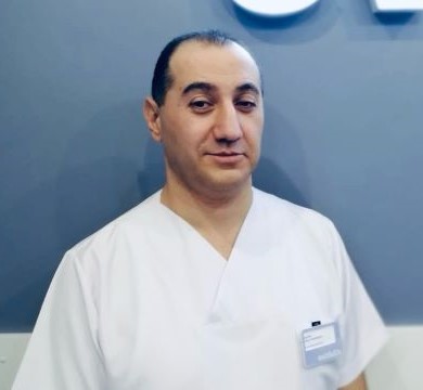 Врач-оториноларинголог Бадалян Геворг Норайрович
